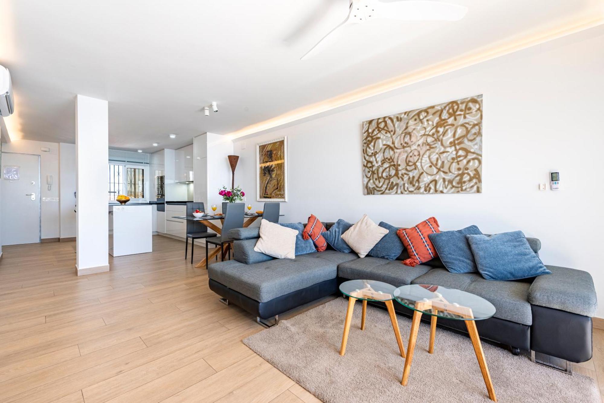 Beachfront -- New Luxury Apartment -- 1ª Linea Playa -- Fuengirola City Center -- Private Parking -- Panoramic Sea Views -- Eksteriør bilde
